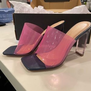 Shoe Dazzle Mirta clear pink sandal